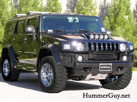 We've put together another custom Hummer H2 this time we decided to try 