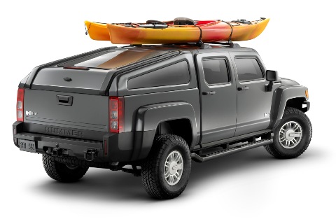 2009 HUMMER H3T Kayaking