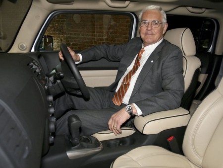 Bob Lutz Hummer