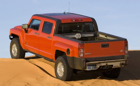 HUMMER H3T Pickup Rear