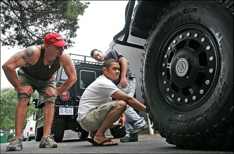 Washinton DC Hummer Violence Support