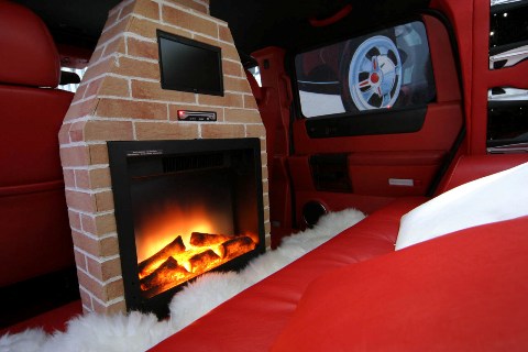Christmas Hummer H2 Fireplace