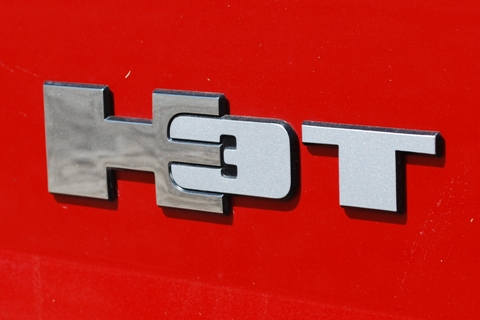 Hummer H3T Logo