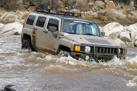 Hummer h3 Water Crossing