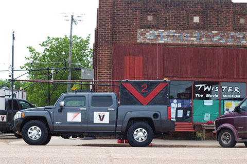 Storm Chasing HUMMER H3T